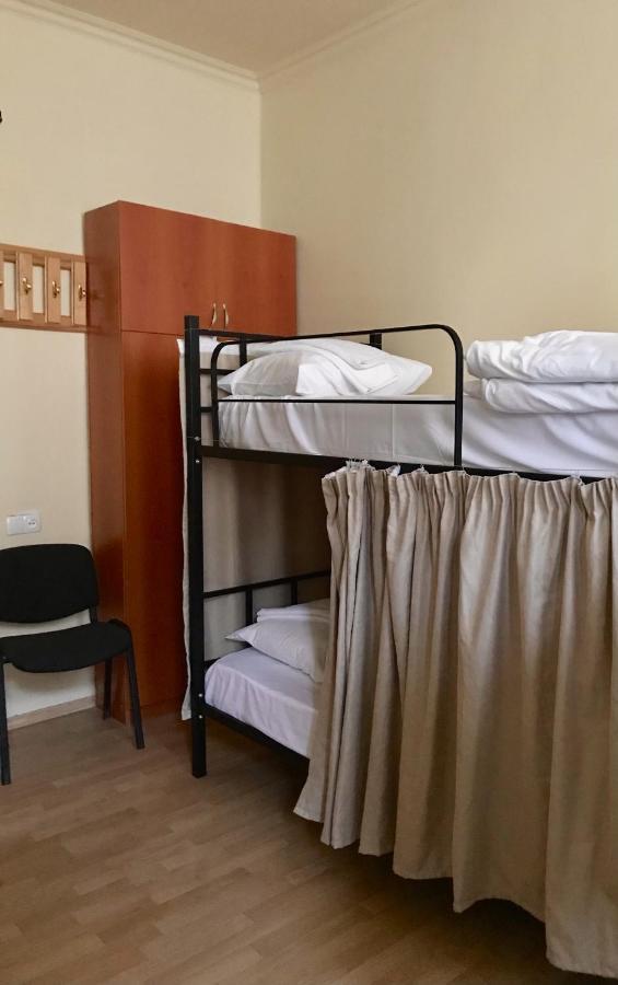 Wine Hostel Tbilisi Bagian luar foto