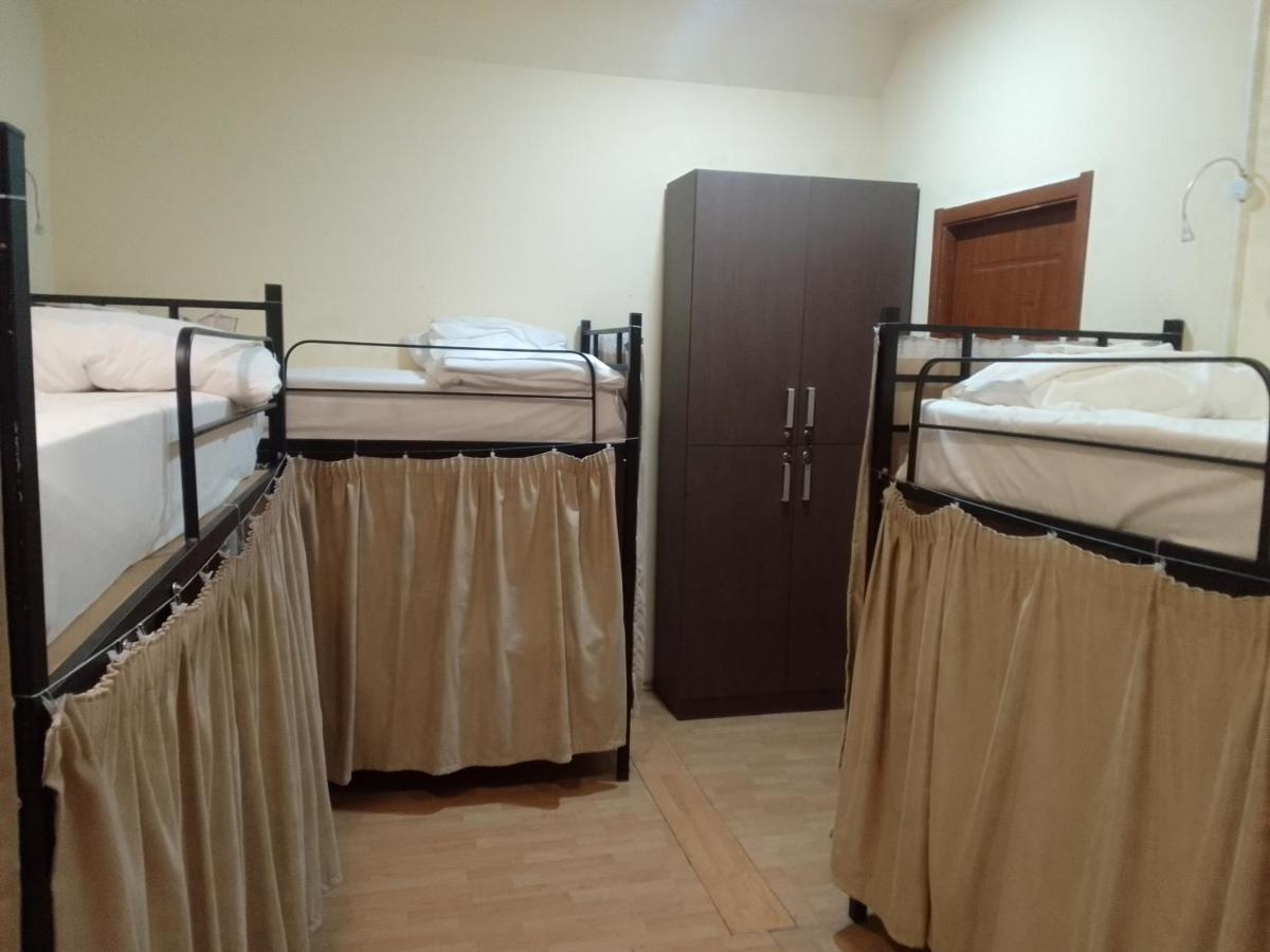 Wine Hostel Tbilisi Bagian luar foto